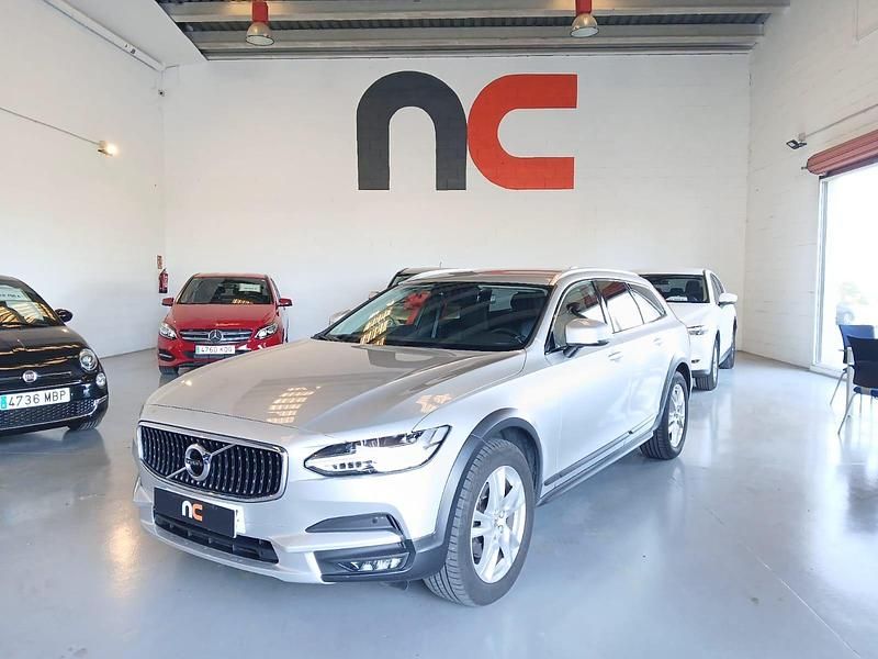 Usado Volvo V90 CC 193 CV (141 kW) 2019 Gris Familiar