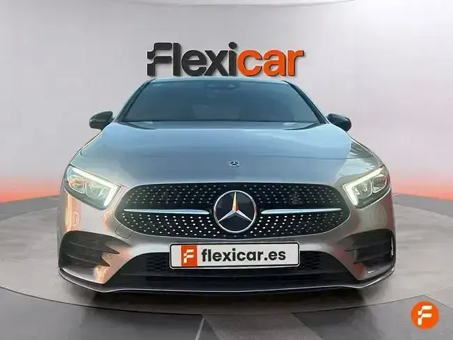 Usado Mercedes A200 163 CV (119 kW) 2019 Gris