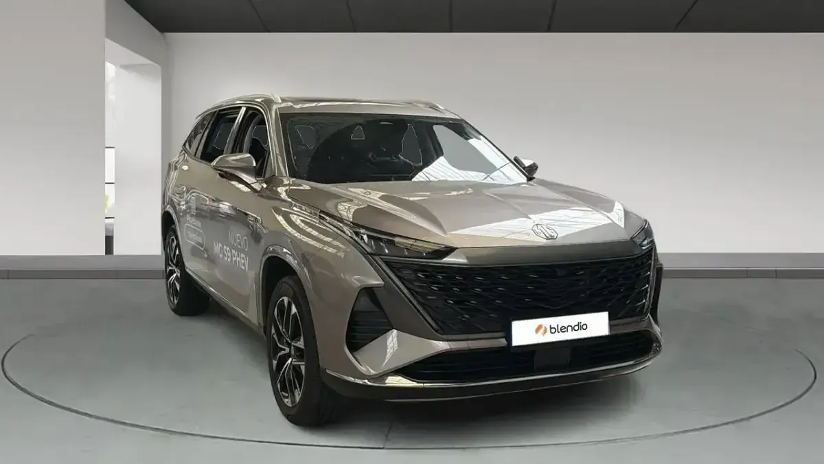 Usado MG MGS9 299 CV (219 kW) 2026 Gris SUV