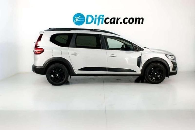 Usado Dacia Jogger 91 CV (66 kW) 2022 Gris Monovolumen