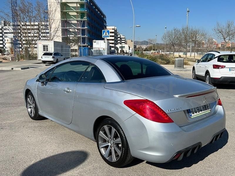 Usado Peugeot 308 CC Active 120 CV (88 kW) 2014 Gris / plata Descapotable