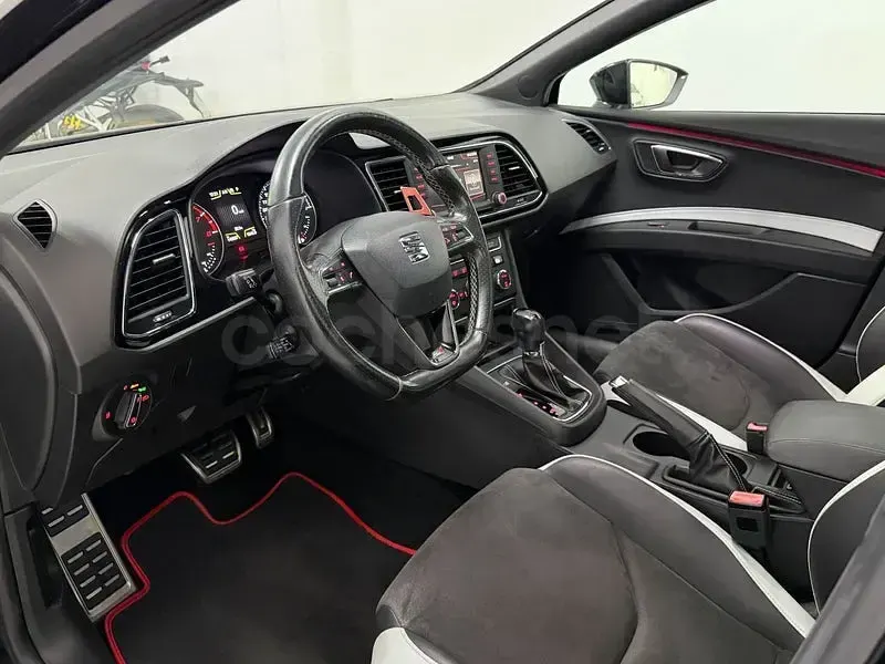Usado Seat Leon CUPRA 290 CV (213 kW) 2016 Negro Familiar