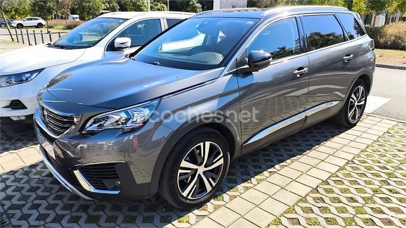 Gris / plata Usado 2020 Peugeot 5008 Allure Monovolumen | 21.000 € (Buen precio) - Imagen 1/4