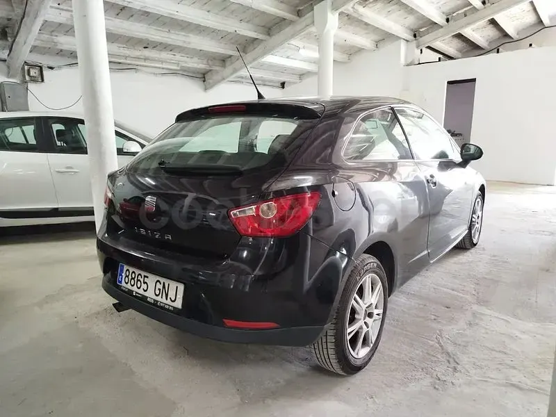 Usado Seat Ibiza SC Stylance 105 CV (77 kW) 2009 Negro Utilitario