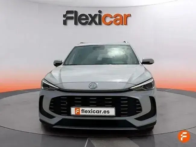 Usado MG ZS Luxury 197 CV (144 kW) 2025 Blanco SUV