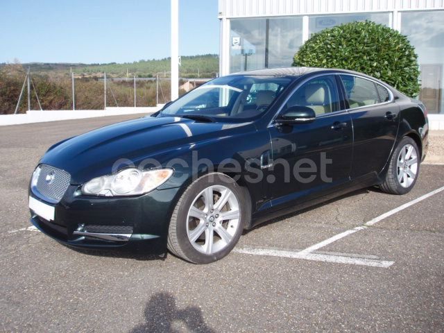 Verde Usado 2009 Jaguar XF Premium Luxury Berlina | 14.900 € (Caro) - Imagen 1/4