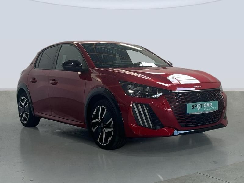 Usado Peugeot 208 GT 101 CV (74 kW) 2024 Rojo Utilitario