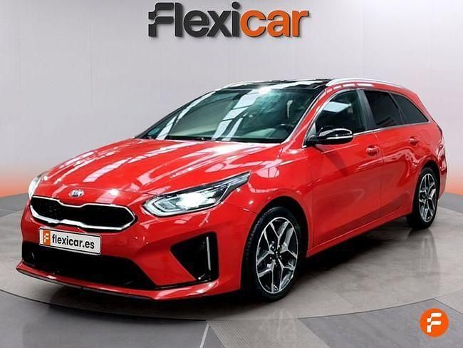 Usado Kia Ceed GT GT-Line 120 CV (88 kW) 2019 Rojo Familiar