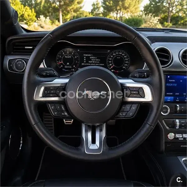 Usado Ford Mustang GT 450 CV (330 kW) 2021 Gris / plata Coupe