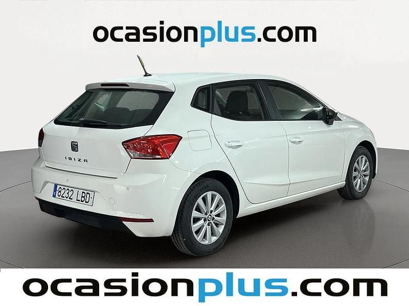 Usado Seat Ibiza Style Plus 95 CV (69 kW) 2019 Blanco Utilitario