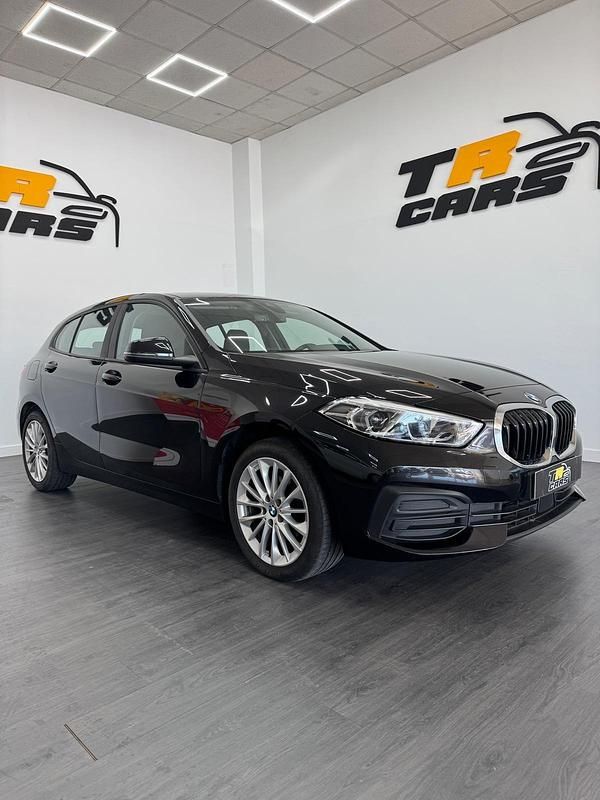 Negro Usado 2021 BMW 116 Utilitario | 21.490 € (Un poco caro) - Imagen 1/4