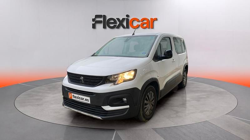 Usado Peugeot Rifter Active 102 CV (75 kW) 2023 Gris Monovolumen