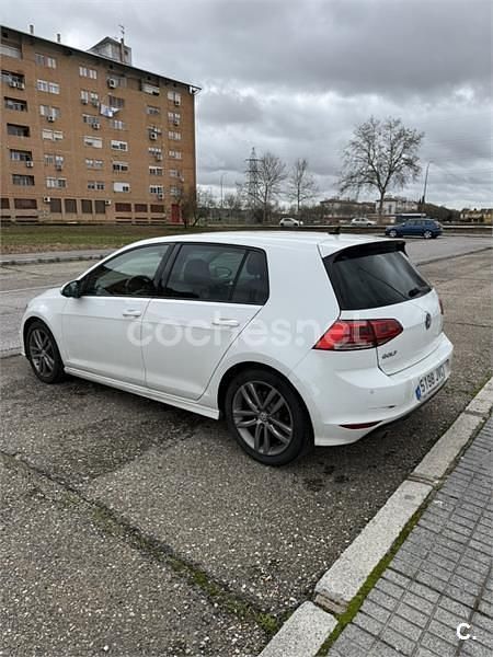 Usado VW Golf VII Sportline 110 CV (80 kW) 2016 Blanco Berlina