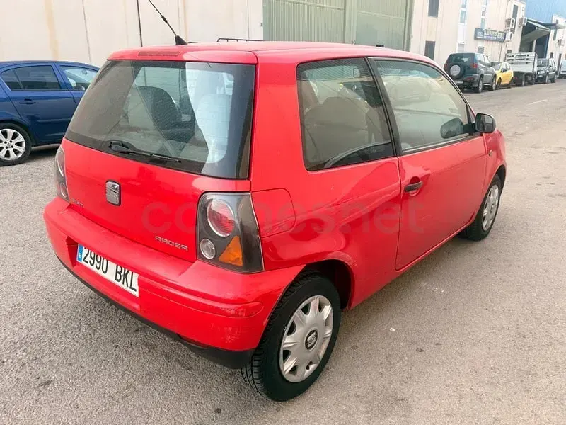 Usado Seat Arosa Stella 60 CV (44 kW) 2002 Rojo Utilitario