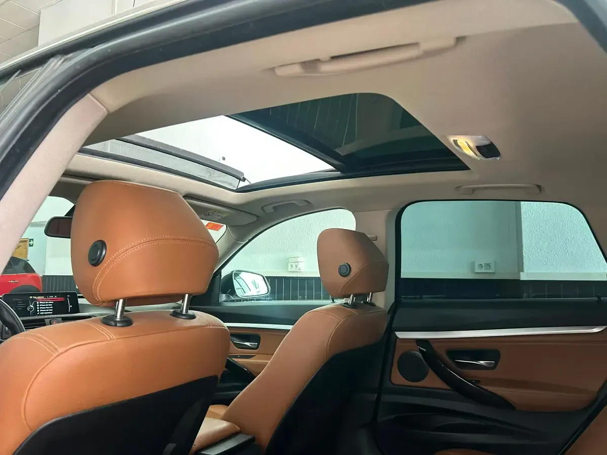 Usado BMW 320 Gran Turismo Luxury Line 190 CV (139 kW) 2015 Blanco Coupe