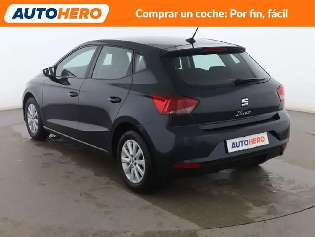 Usado Seat Ibiza Style 116 HP (85 kW) 2022 Azul Citadino