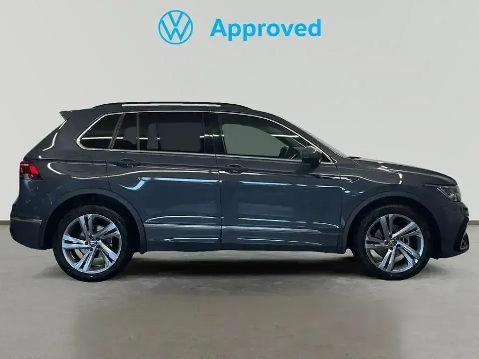 Usado VW Tiguan R-line 150 CV (110 kW) 2022 Gris SUV