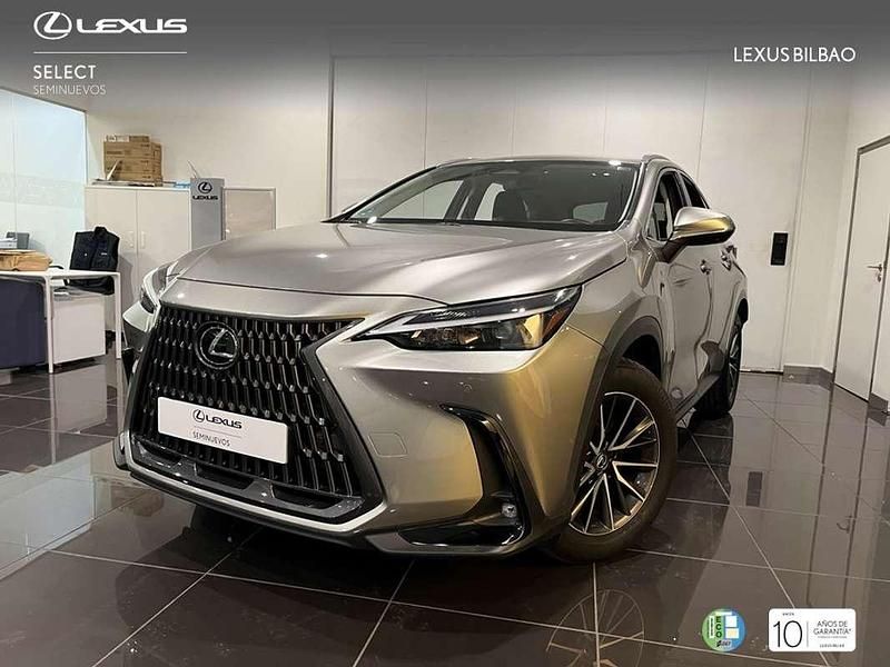 Plateado Usado 2022 Lexus NX350h Executive Line SUV | 44.900 € (Precio justo) - Imagen 1/4