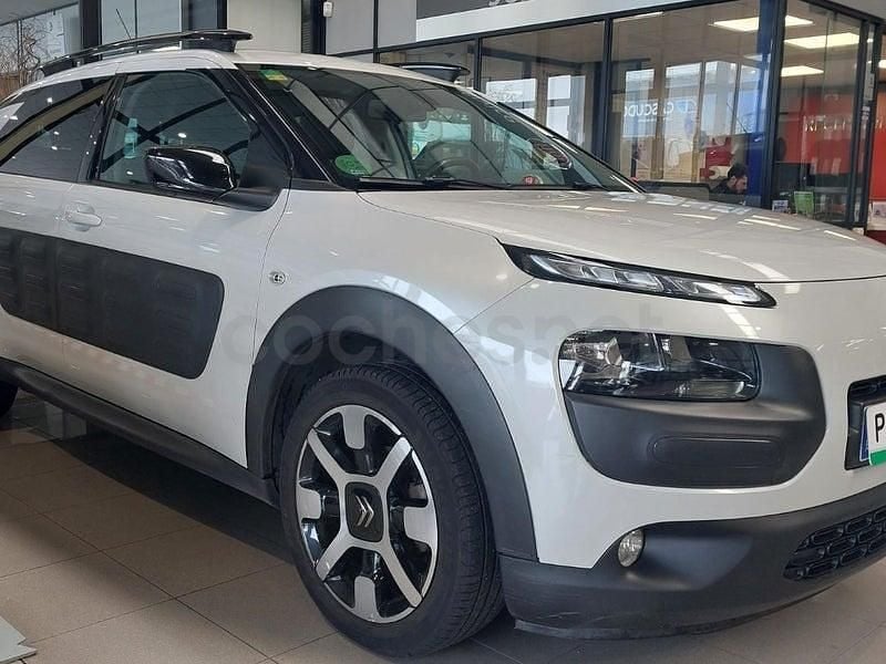 Usado Citroën C4 Shine Edition 110 CV (80 kW) 2015 Blanco Berlina