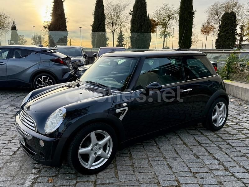 Usado Mini Cooper Seven 116 CV (85 kW) 2006 Negro Utilitario