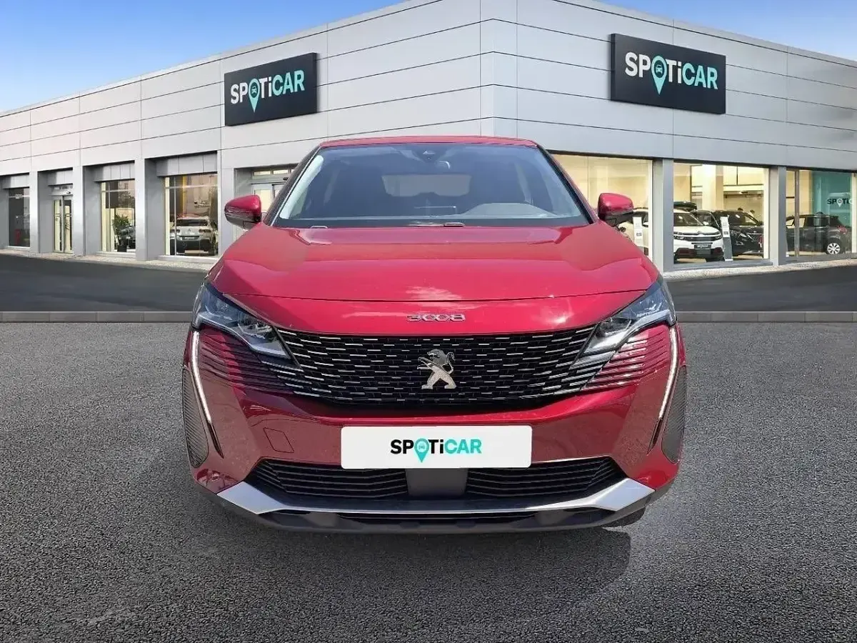 Usado Peugeot 3008 Active 130 CV (95 kW) 2021 Rojo SUV