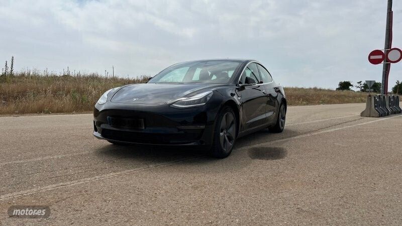 Blanco Usado 2019 Tesla Model 3 Berlina | 24.500 € (Precio justo) - Imagen 1/4