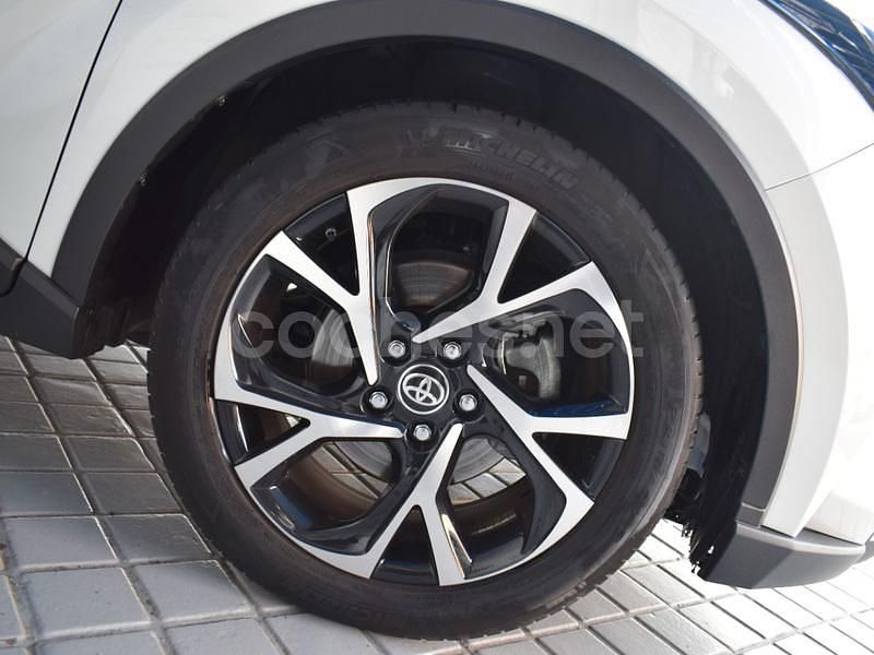 Usado Toyota C-HR Advance 122 CV (89 kW) 2019 Blanco SUV