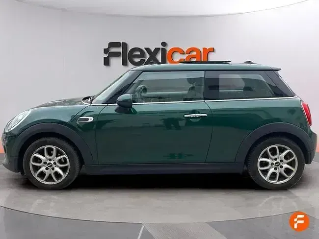 Usado Mini Cooper D 116 CV (85 kW) 2019 Verde Utilitario