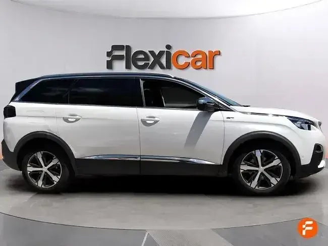 Usado Peugeot 5008 GT-line 180 CV (132 kW) 2018 Blanco SUV