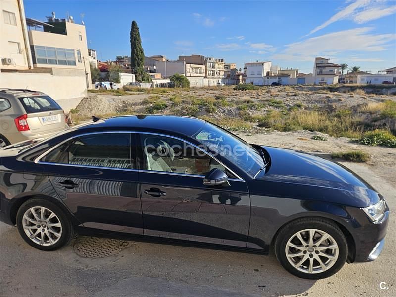 Usado Audi A4 Advanced 150 CV (110 kW) 2015 Negro Berlina