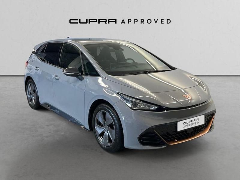 Begagnad Cupra Born 150 kW (204 HK) 2023 Grå Halvkombi