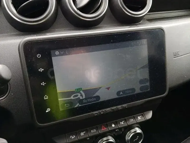 Usado Dacia Duster Journey 115 CV (84 kW) 2023 Rojo SUV