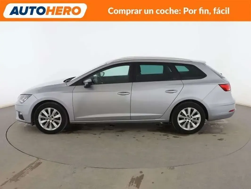 Usado Seat Leon CONNECT 125 CV (91 kW) 2019 Gris Familiar