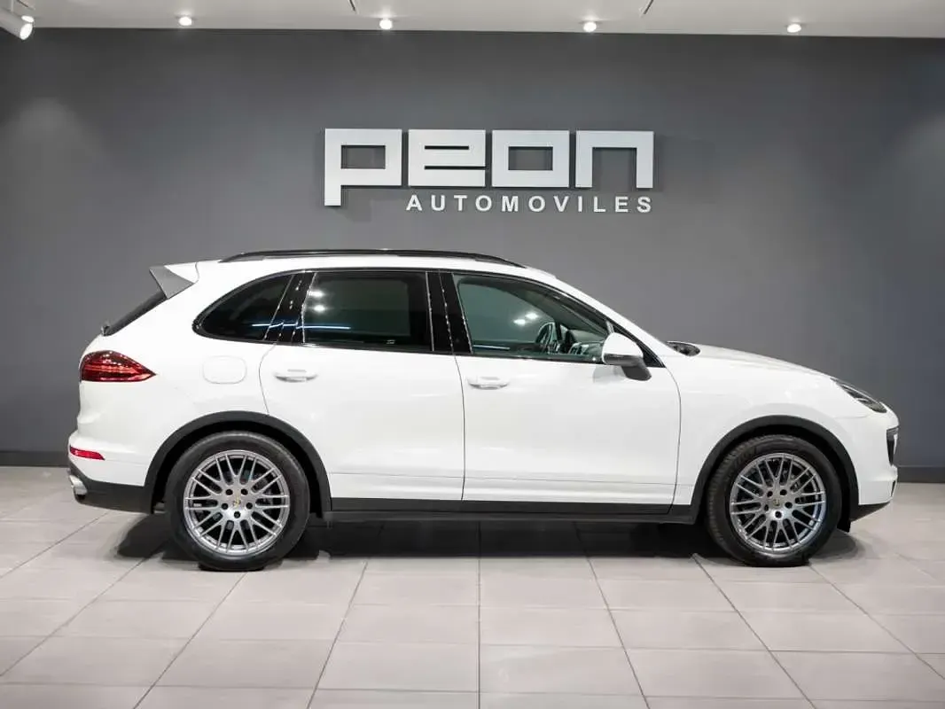Usado Porsche Cayenne 262 CV (192 kW) 2015 Blanco SUV