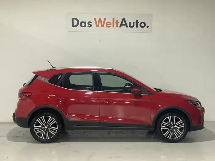 Usado Seat Arona FR 115 CV (84 kW) 2024 Rojo SUV