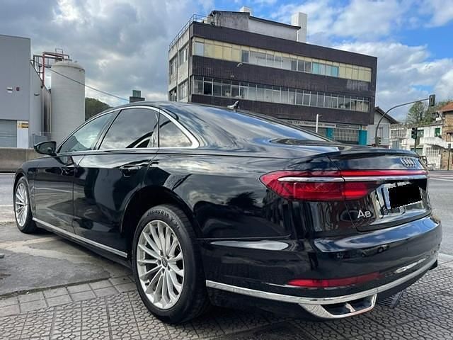 Usado Audi A8 286 CV (210 kW) 2018 Negro Berlina