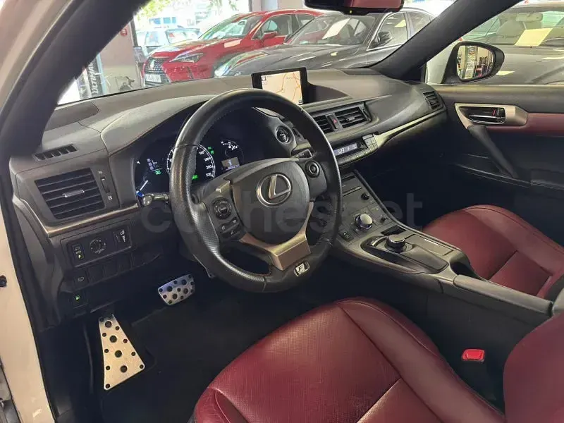 Usado Lexus CT200h F Sport 136 CV (100 kW) 2014 Blanco Berlina