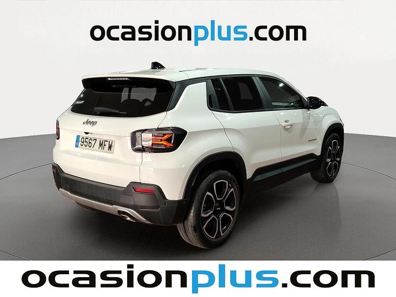 Usado Jeep Avenger Summit 100 CV (73 kW) 2023 Blanco SUV