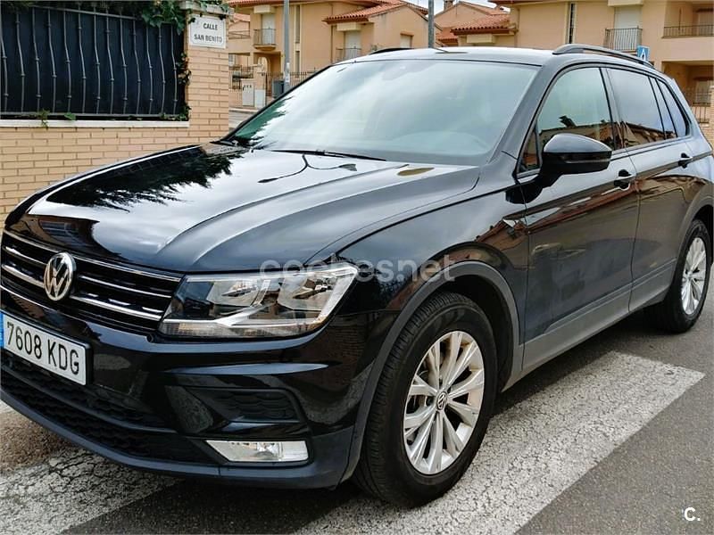 Usado VW Tiguan Edition 150 CV (110 kW) 2017 Negro SUV
