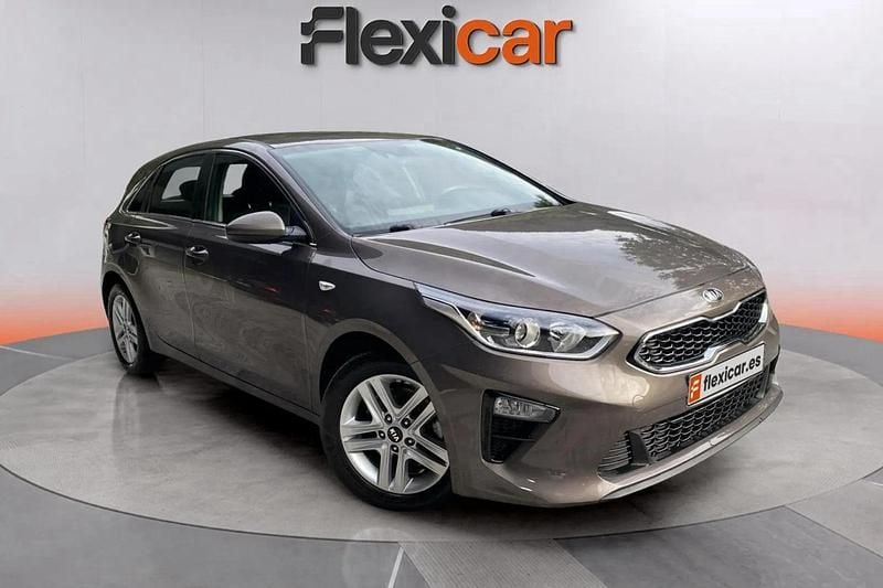 Marrón Usado 2020 Kia Ceed Berlina | 13.970 € (Super precio) - Imagen 1/4