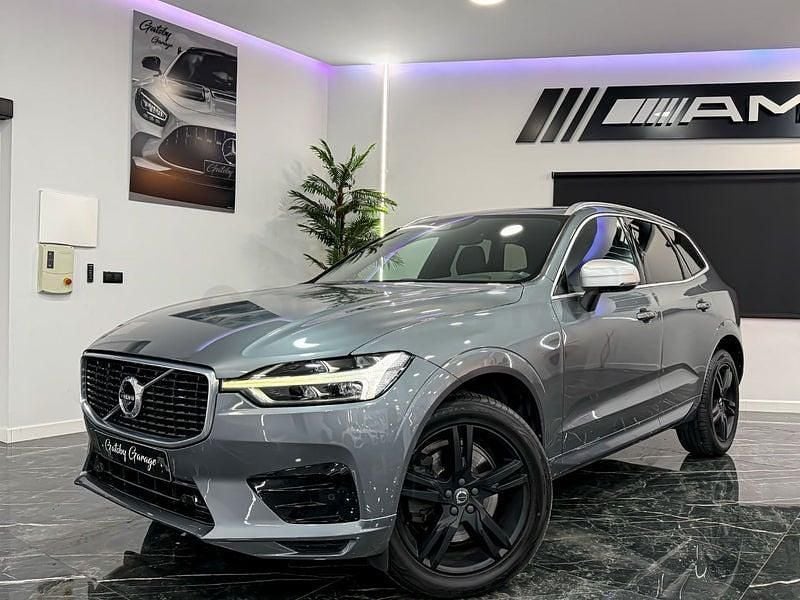 Usado Volvo XC60 R-Design 235 CV (172 kW) 2019 Gris / plata SUV