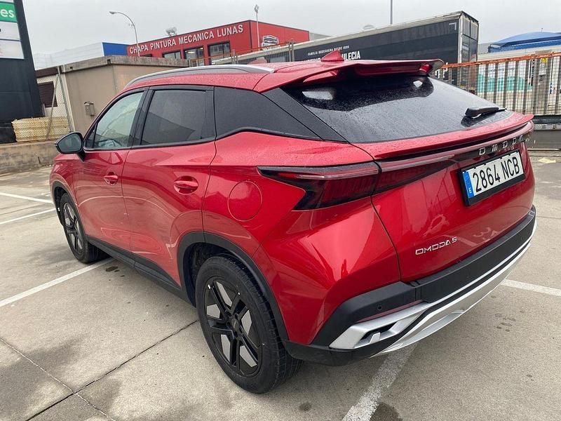 Usado Omoda 5 147 CV (108 kW) 2025 Rojo SUV