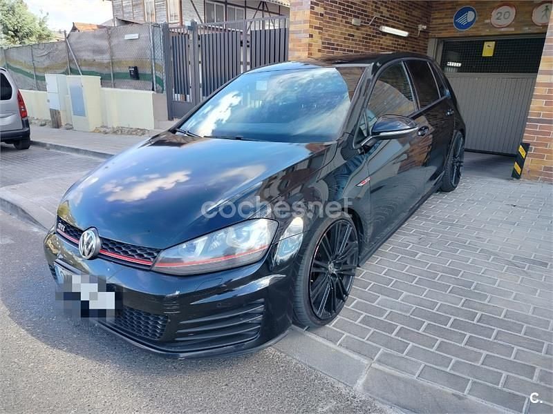 Negro Usado 2013 VW Golf VII GTI Berlina | 13.900 € (Buen precio) - Imagen 1/4