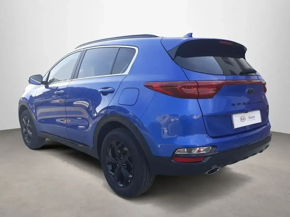 Usado Kia Sportage 132 CV (97 kW) 2021 Azul SUV