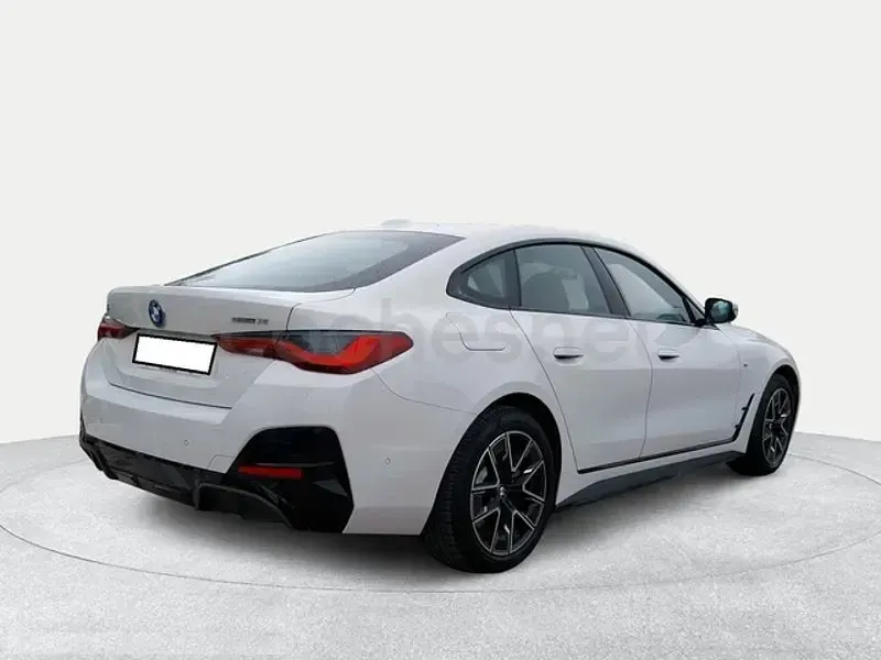 Usado BMW i4 210 kW (286 CV) 2025 Eléctrico Berlina