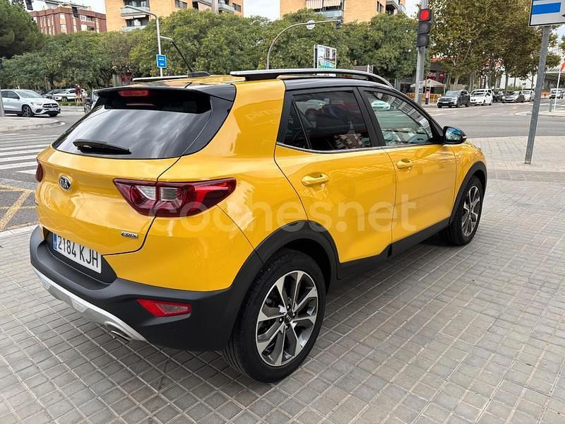 Usado Kia Stonic 136 CV (100 kW) 2018 Amarillo SUV