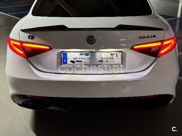 Usado Alfa Romeo Giulia Veloce 280 CV (205 kW) 2020 Blanco Berlina