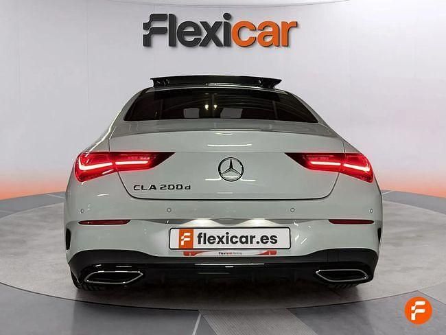 Usado Mercedes CLA200 150 CV (110 kW) 2025 Blanco Berlina