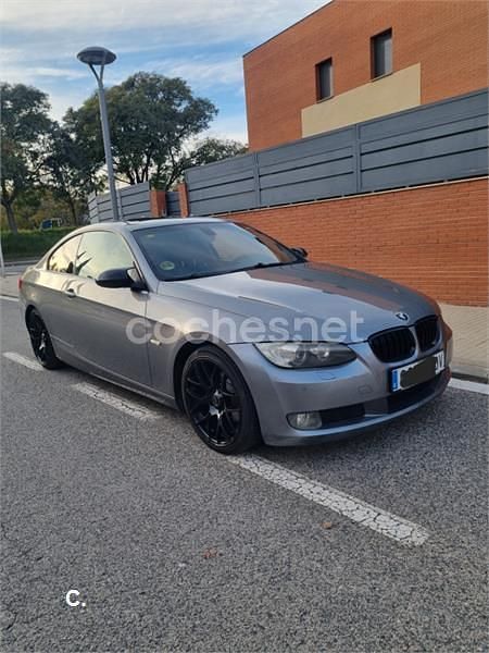 Gris / plata Usado 2007 BMW 320 Coupe | 8250 € (Buen precio) - Imagen 1/4