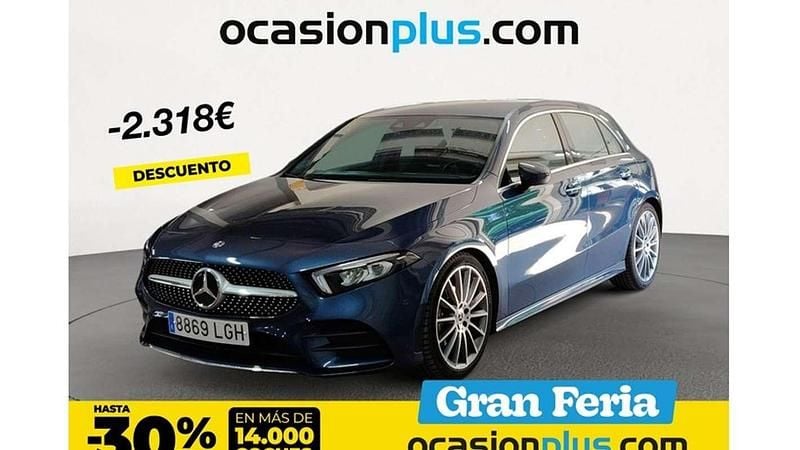 Azul Usado 2020 Mercedes A180 AMG Utilitario | 23.182 € (Precio justo) - Imagen 1/4